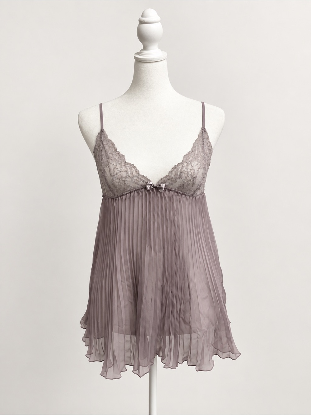 Victoria’s Secret Lace Pleated Chiffon Babydoll Lingerie Grey L